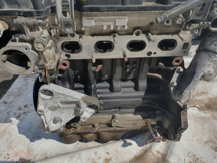 Motor Opel Astra J Corsa E B14XER 1.4 74kW Benzin Engine Unkomplett MOT5769863068gm