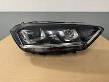 Load image into Gallery viewer, Frontscheinwerfer VW Golf Sportsvan I 517 517941032 Rechts Headlight SCH3269808118ow