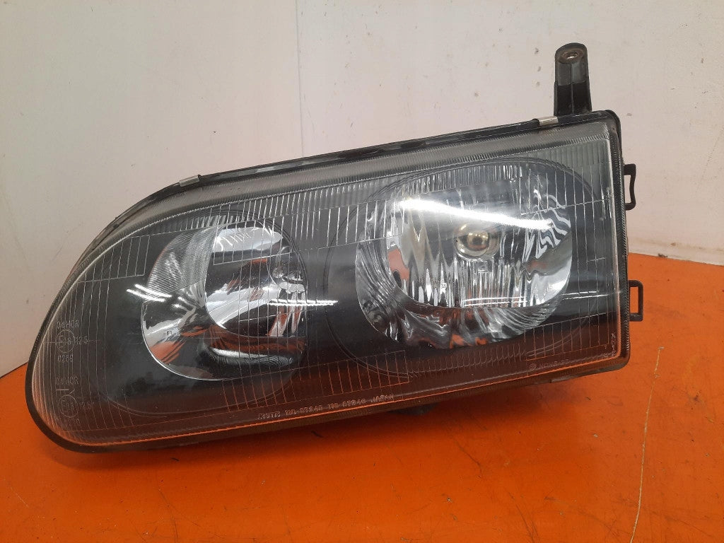 Frontscheinwerfer Mitsubishi Space 11087245 Links Scheinwerfer Headlight