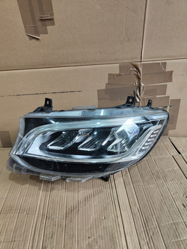 Frontscheinwerfer Mercedes-Benz Sprinter A9109065700 Full LED Links Headlight SCH8858420286lw