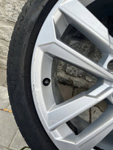 Load image into Gallery viewer, 1x Alufelge 17 Zoll 8.0" 5x112 Audi A3 Rim Wheel FEL8814496387me