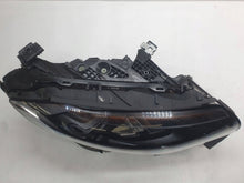 Laden Sie das Bild in den Galerie-Viewer, Frontscheinwerfer Mercedes-Benz Cla A1749064202 Rechts Scheinwerfer Headlight SCH2159625010qe