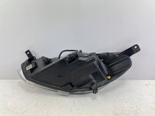 Laden Sie das Bild in den Galerie-Viewer, Frontscheinwerfer Ford Fiesta H1BB-13W029-AD H1BB-13W030-AD Vorderseite SCH2511293021wa