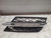 Laden Sie das Bild in den Galerie-Viewer, Frontscheinwerfer Mercedes-Benz Sl A2318850074 Vorderseite Headlight SCH5723199622ow