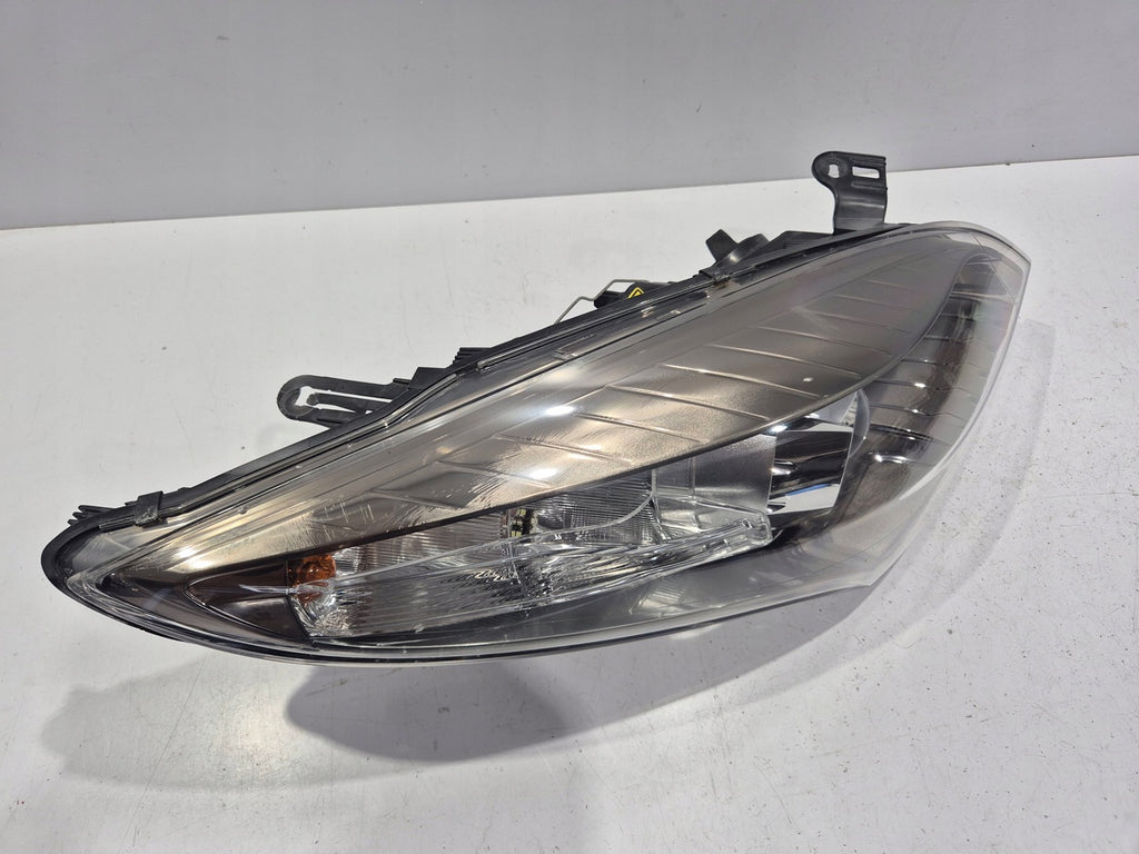 Frontscheinwerfer Renault Megane III 260100021R Xenon Rechts Headlight SCH7005937849mo