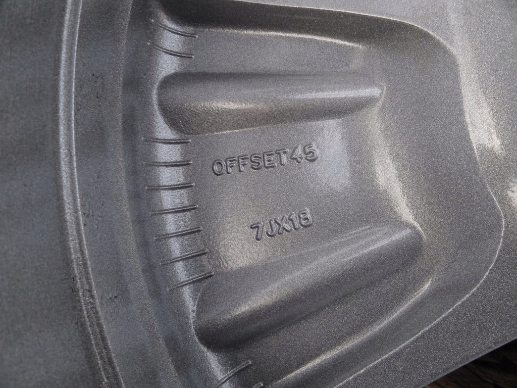 4x Alufelge 18 Zoll 7.0" 5x114.3 45ET Glanz Silber 52910-3W710 Kia Sportage FEL4386509115cm