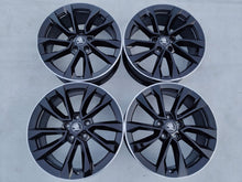 Laden Sie das Bild in den Galerie-Viewer, 4x Alufelge 18 Zoll 7.0" 5x112 45ET Glanz Schwarz 57A601025AS Skoda Kodiaq FEL5801188221cs