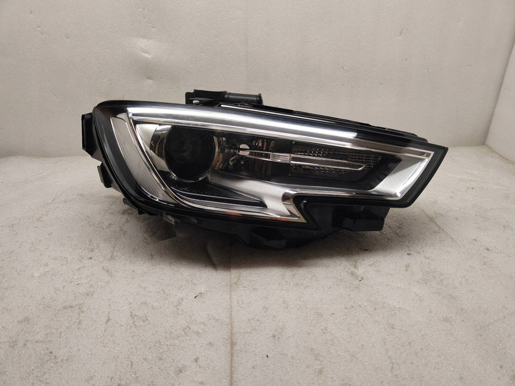 Frontscheinwerfer Audi A3 8V0941006E 8V0941005E Xenon Rechts Headlight SCH6600163919aq