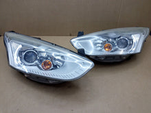 Laden Sie das Bild in den Galerie-Viewer, Frontscheinwerfer Ford B-Max AV1113W029DE AV1113W030DE Ein Satz Headlight SCH5198355595fw