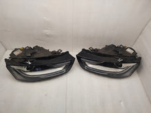 Load image into Gallery viewer, Frontscheinwerfer Audi A4 B8 8K0941031C 8K0941032C Xenon Rechts oder Links