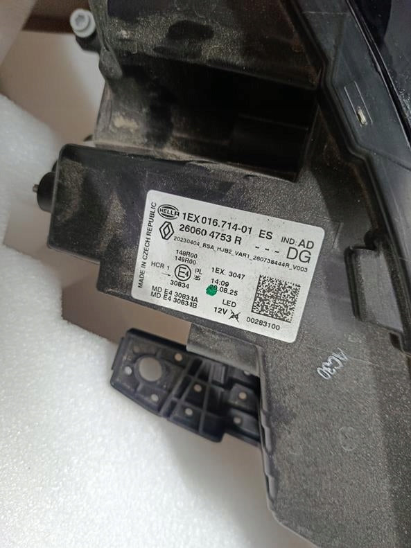 Frontscheinwerfer Renault Captur II 260604753R Links Scheinwerfer Headlight SCH5022041292no