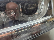 Laden Sie das Bild in den Galerie-Viewer, Frontscheinwerfer VW Golf Sportsvan I 517941033B Links Scheinwerfer Headlight SCH9022036819zj