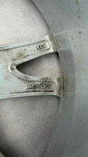 Laden Sie das Bild in den Galerie-Viewer, 1x Alufelge 17 Zoll 6.5" 5x112 33ET 8U0071497 Audi Q3 Rim Wheel FEL4502711293og