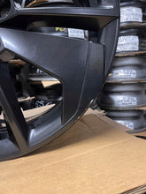 Load image into Gallery viewer, 1x Alufelge 18 Zoll 7.5" 5x112 48ET 5E3601025AP Skoda I Rim Wheel FEL8202942802rm