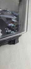 Laden Sie das Bild in den Galerie-Viewer, Frontscheinwerfer Ford Transit GK31-13W030-BA Links Scheinwerfer Headlight