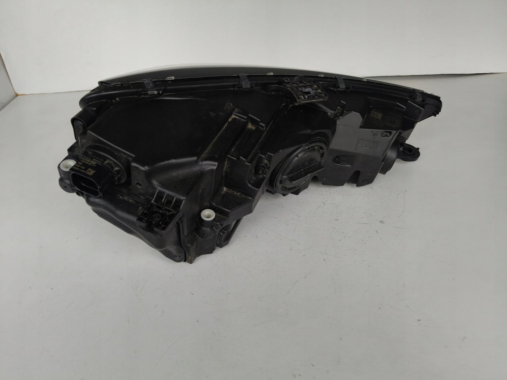 Frontscheinwerfer Audi A4 B9 8W0941011 Full LED Ein Stück (Rechts oder Links)