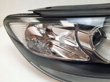 Laden Sie das Bild in den Galerie-Viewer, Frontscheinwerfer Hyundai Santa I Fe 921022BXXX Rechts Scheinwerfer Headlight SCH4091598572cx