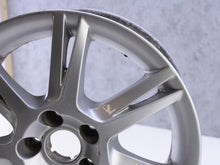 Load image into Gallery viewer, 1x Alufelge 15 Zoll 6.0" 5x100 38ET Glanz Silber 6J0601025H Seat Ibiza I FEL6699765077cw
