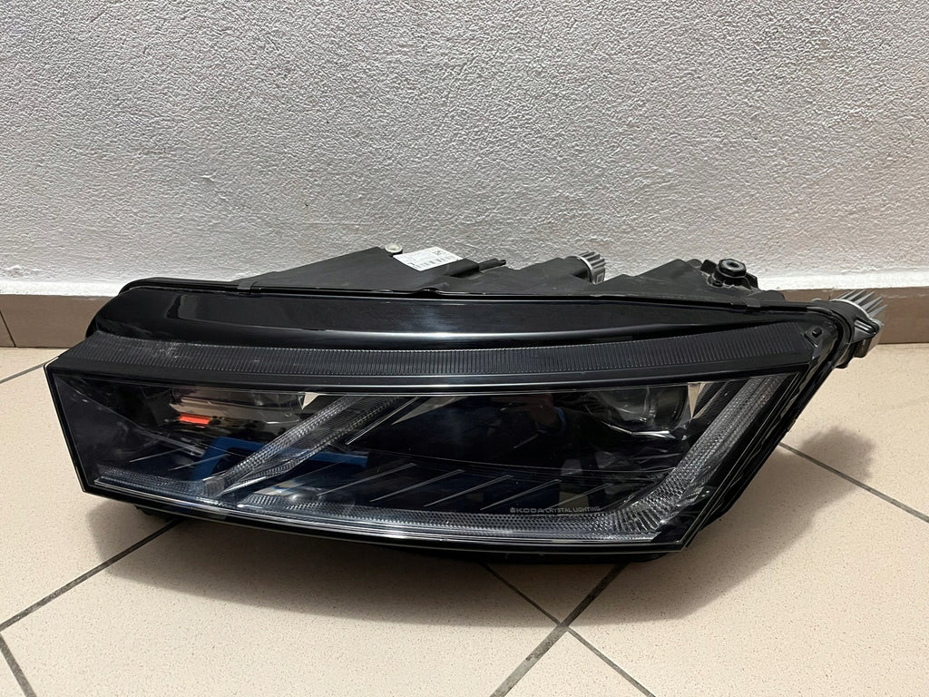 Frontscheinwerfer Skoda Octavia IV 5E4941015B Full LED Links Headlight SCH6896463075jl