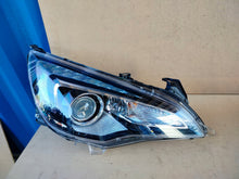 Laden Sie das Bild in den Galerie-Viewer, Frontscheinwerfer Opel Astra Gtc Cascada 13281280 39027956 LED Rechts oder Links