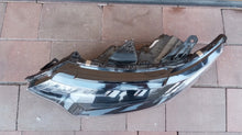 Laden Sie das Bild in den Galerie-Viewer, Frontscheinwerfer Mitsubishi Outlander III ECM921-21E10 Full LED FALSE Headlight SCH8839013439nw