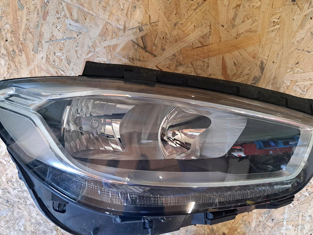 Frontscheinwerfer Mercedes-Benz W247 2479067600 LED Rechts Headlight