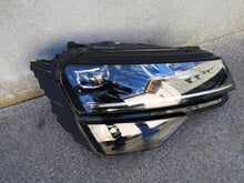 Laden Sie das Bild in den Galerie-Viewer, Frontscheinwerfer Skoda Karoq 57B941016D Rechts Scheinwerfer Headlight SCH5952243861ba