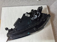 Load image into Gallery viewer, Frontscheinwerfer VW Passat B8 3G1941035C Links Scheinwerfer Headlight