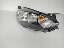 Load image into Gallery viewer, Frontscheinwerfer Ford Fiesta C1BB-13W029-AH Rechts Scheinwerfer Headlight