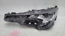 Laden Sie das Bild in den Galerie-Viewer, Frontscheinwerfer Toyota Corolla 81150-02860 Full LED Rechts oder Links