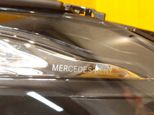 Laden Sie das Bild in den Galerie-Viewer, Frontscheinwerfer Mercedes-Benz Gla H247 A2479066107 Links Headlight SCH3584521808br
