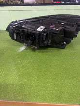 Laden Sie das Bild in den Galerie-Viewer, Frontscheinwerfer VW Passat B8 3G1941082T FALSE Scheinwerfer Headlight SCH6739906776ma