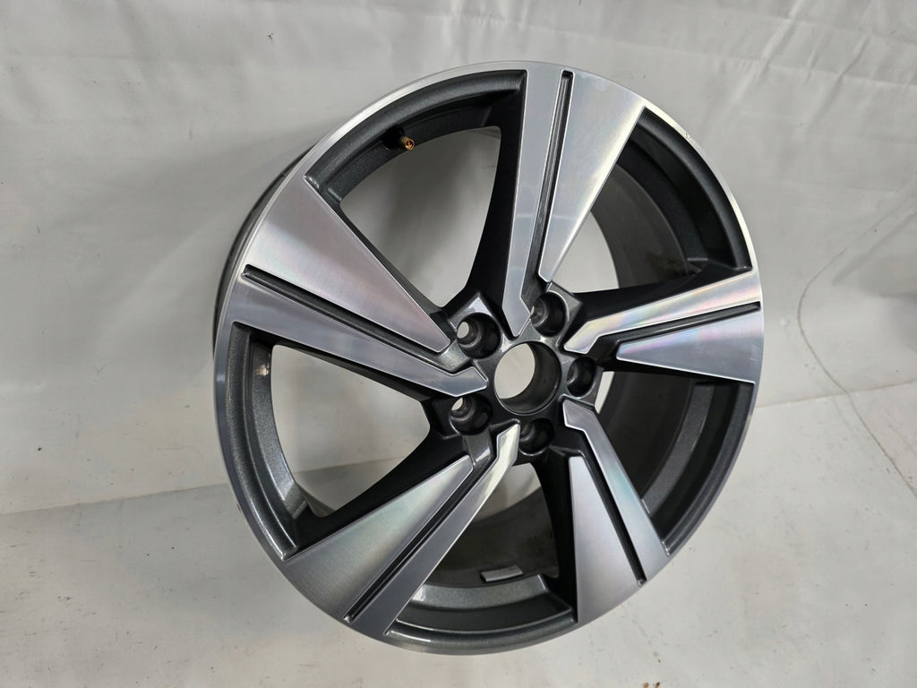1x Alufelge 18 Zoll 7.0" 5x112 45ET Glanz Graphit 81A601025G Audi Q2 Mg FEL1272449435zs