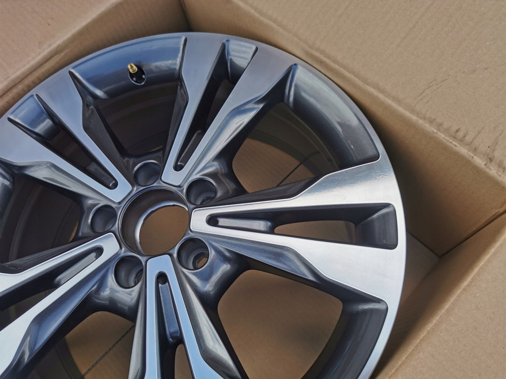 1x Alufelge 18 Zoll 7.5" 5x112 52ET Glanz Graphit A4474010501 Mercedes-Benz Vito FEL9425324751kf
