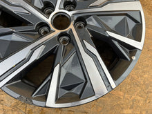 Laden Sie das Bild in den Galerie-Viewer, 1x Alufelge 17 Zoll 7.0&quot; 5x114.3 43,5ET Glanz 52910-N7160 Hyundai Tucson