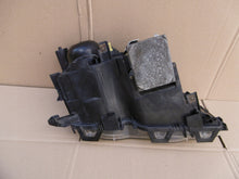 Load image into Gallery viewer, Frontscheinwerfer BMW E46 6902759 Xenon Ein Stück (Rechts oder Links) Headlight SCH1222920279kn