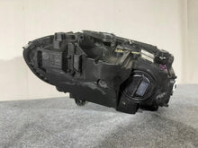 Laden Sie das Bild in den Galerie-Viewer, Frontscheinwerfer Mercedes-Benz W206 A2069063903 Links Scheinwerfer Headlight SCH1599465170jo