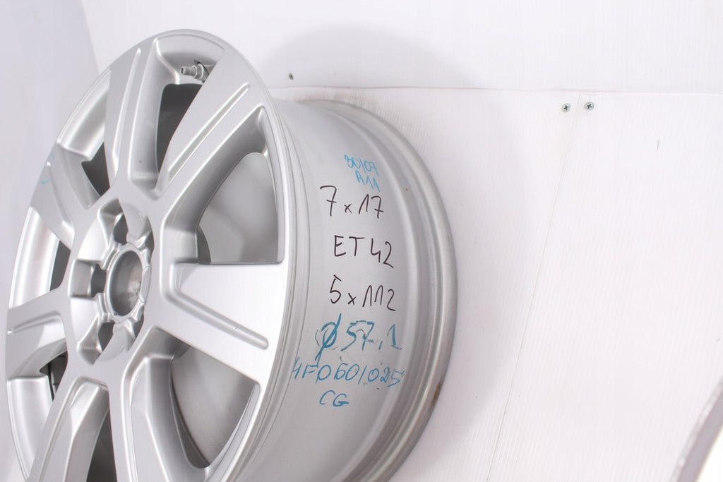 1x Alufelge 17 Zoll 7.0" 5x112 42ET Glanz Silber 4F0601025 Audi C6 Rim Wheel