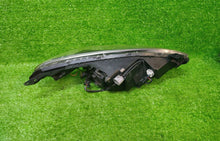 Laden Sie das Bild in den Galerie-Viewer, Frontscheinwerfer Mazda 2 DR6151040 Links Scheinwerfer Headlight SCH9978607492qb
