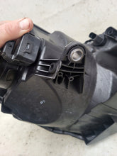 Laden Sie das Bild in den Galerie-Viewer, Frontscheinwerfer VW Up 1S0941015N Links Scheinwerfer Headlight