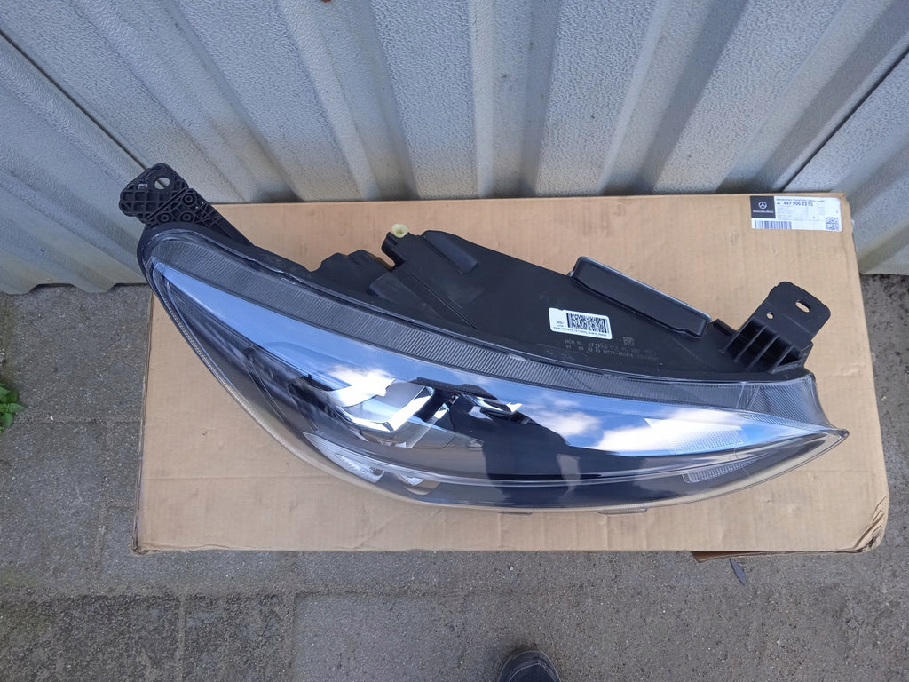 Frontscheinwerfer Ford Focus MX7B-13E014-ED LED Rechts Scheinwerfer Headlight