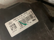Laden Sie das Bild in den Galerie-Viewer, Frontscheinwerfer Ford Kuga LV4B-13E014-CA LV4B-13E015-CA Full LED Ein Satz SCH9628433869pg