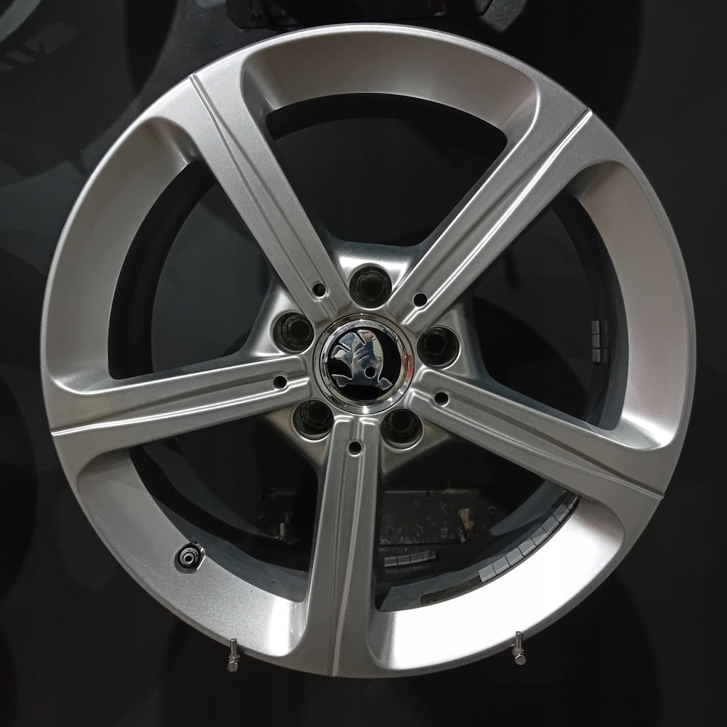 4x Alufelge 17 Zoll 6.5" 5x112 44ET Glanz A1774011200 Mercedes-Benz Octavia I FEL4400543140tg