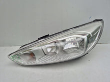 Laden Sie das Bild in den Galerie-Viewer, Frontscheinwerfer Ford Focus F1EB-13W030-AB Links Scheinwerfer Headlight SCH7574446201on