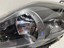 Laden Sie das Bild in den Galerie-Viewer, Frontscheinwerfer Fiat Punto 51855645 Links Scheinwerfer Headlight SCH4765969064ty
