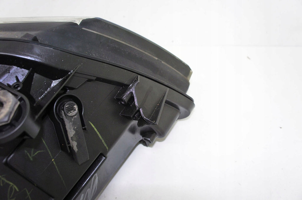 Frontscheinwerfer VW Jetta QF061 Links Scheinwerfer Headlight