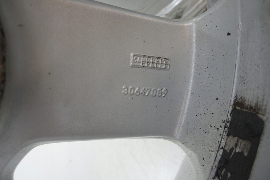 1x Alufelge 17 Zoll 7.0" 5x108 52 5ET Glanz Silber 30647089 Volvo S40 Ii