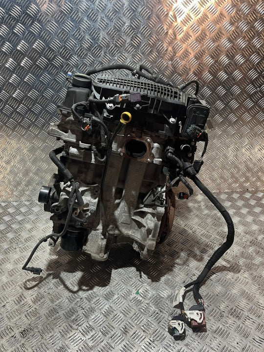 Motor Opel Crossland X HM01 10XVDA 1.2 VTI 35TKm 2017 Benzin Engine Komplett MOT7679059188oi