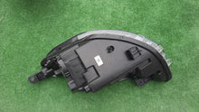 Laden Sie das Bild in den Galerie-Viewer, Frontscheinwerfer Hyundai I10 III 92102-K7000 Halogen Rechts Headlight