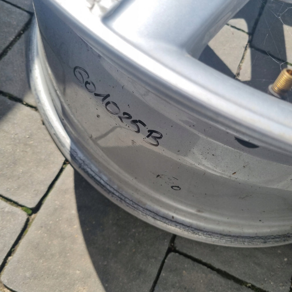 1x Alufelge 19 Zoll 8.0" 5x112 39ET Glanz Silber Audi Q5 Rim Wheel FEL6484053392op